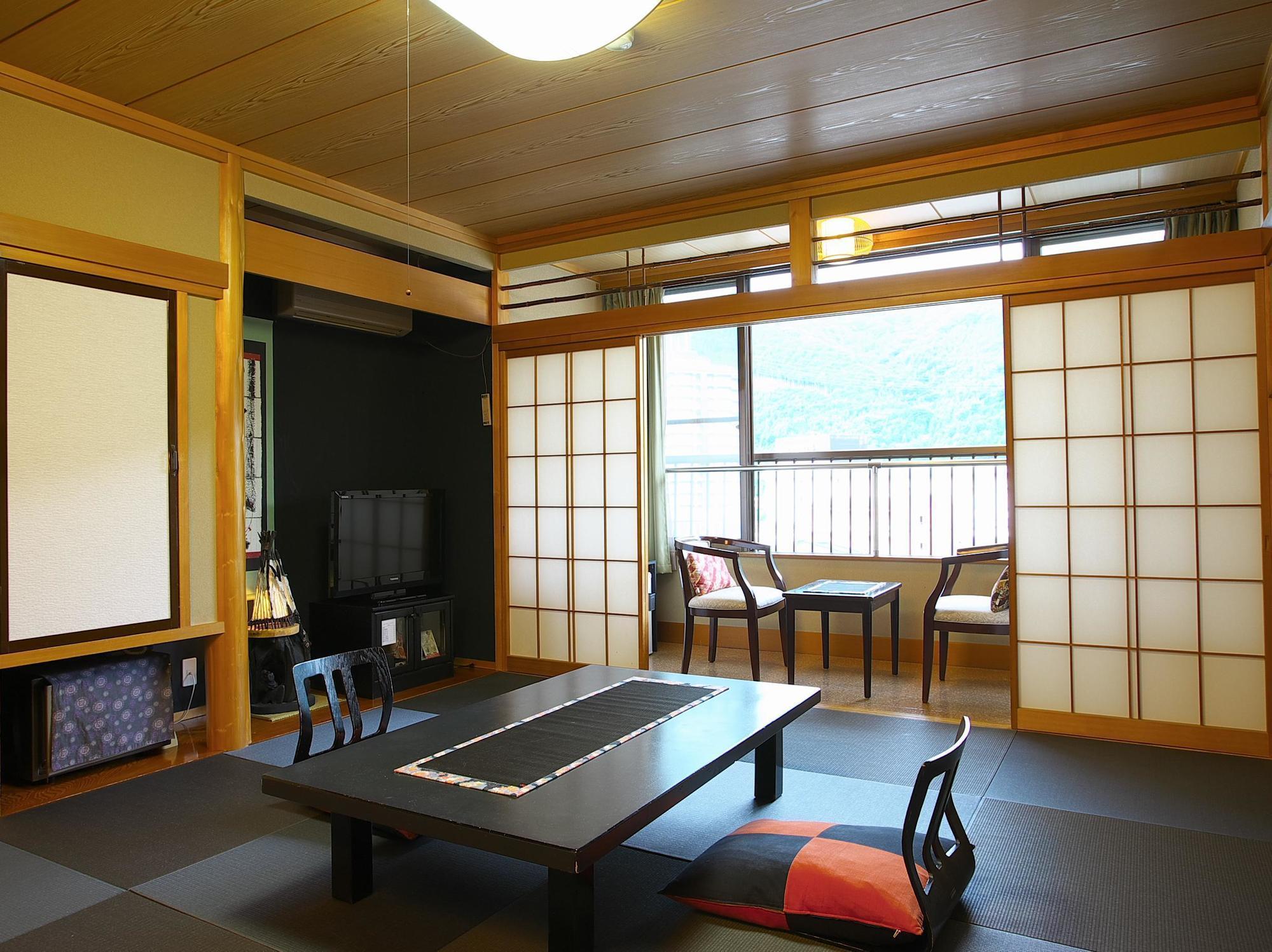 鬼怒川温泉旅之宿丸京 Fujiwara 外观 照片